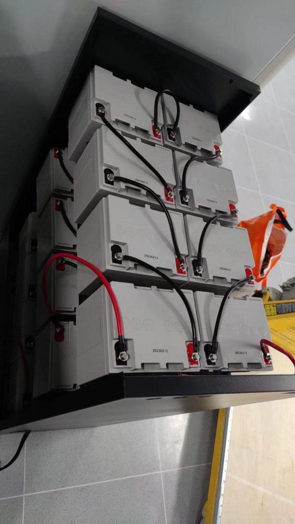 15KVA UPS 为实验室设备保驾护航,深圳智稳电源科技筑牢电力防线插图1 15KVA UPS 为实验室设备保驾护航,深圳智稳电源科技筑牢电力防线插图1